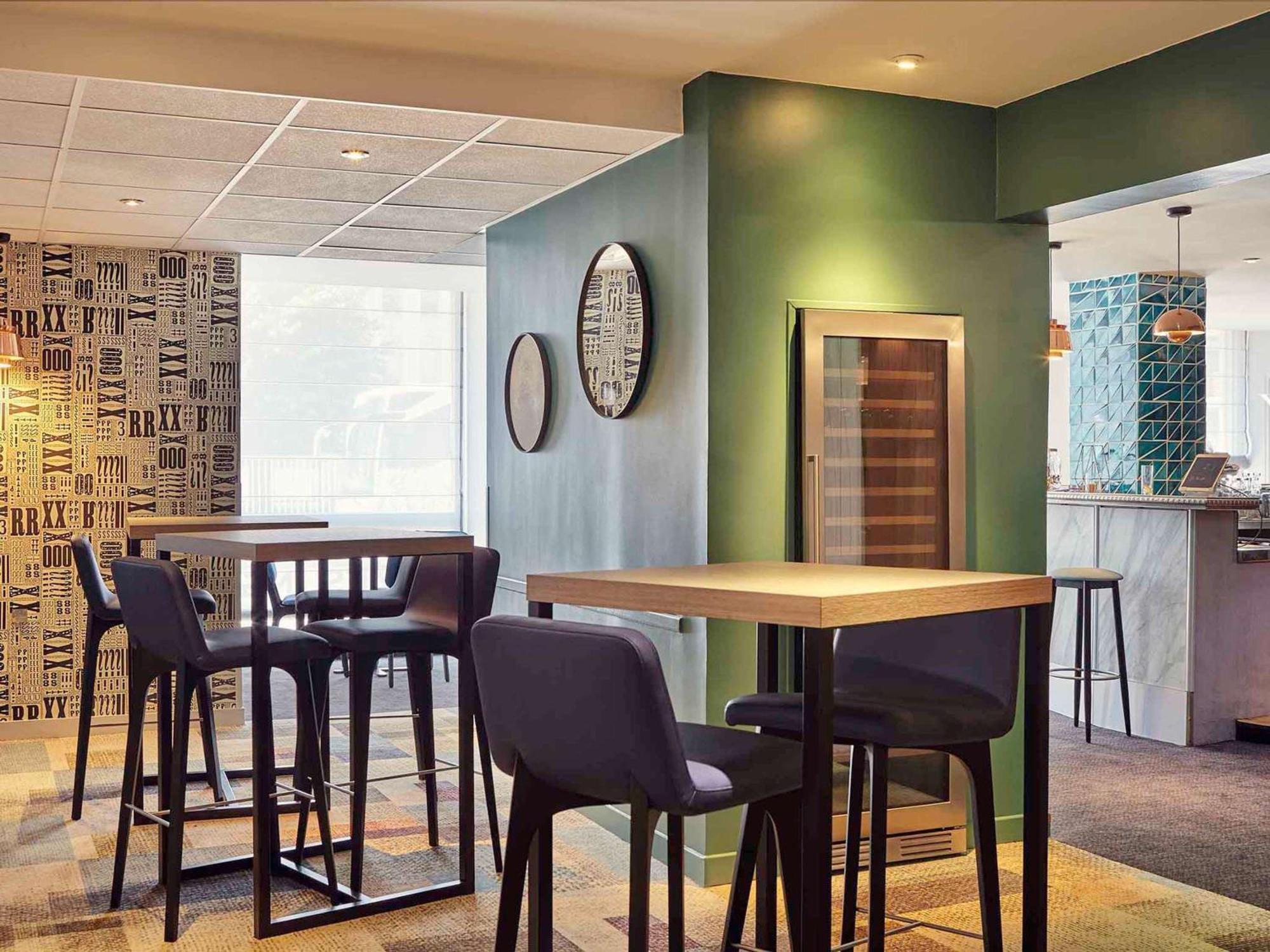 Mercure Paris Porte D'Orleans Монруж Экстерьер фото